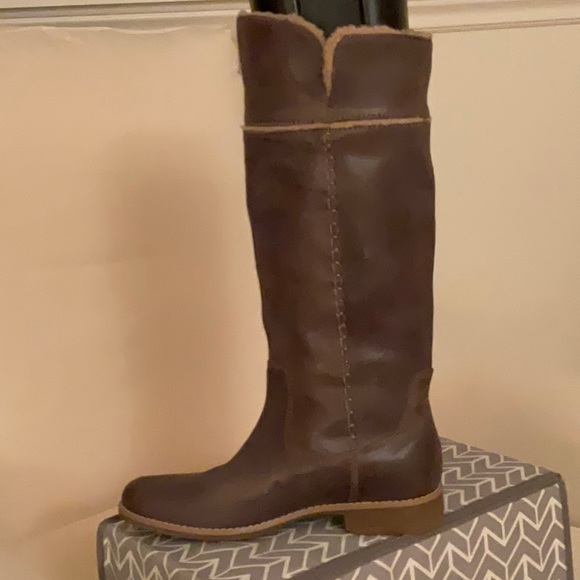 Timberland leather boot - Picture 4 of 9